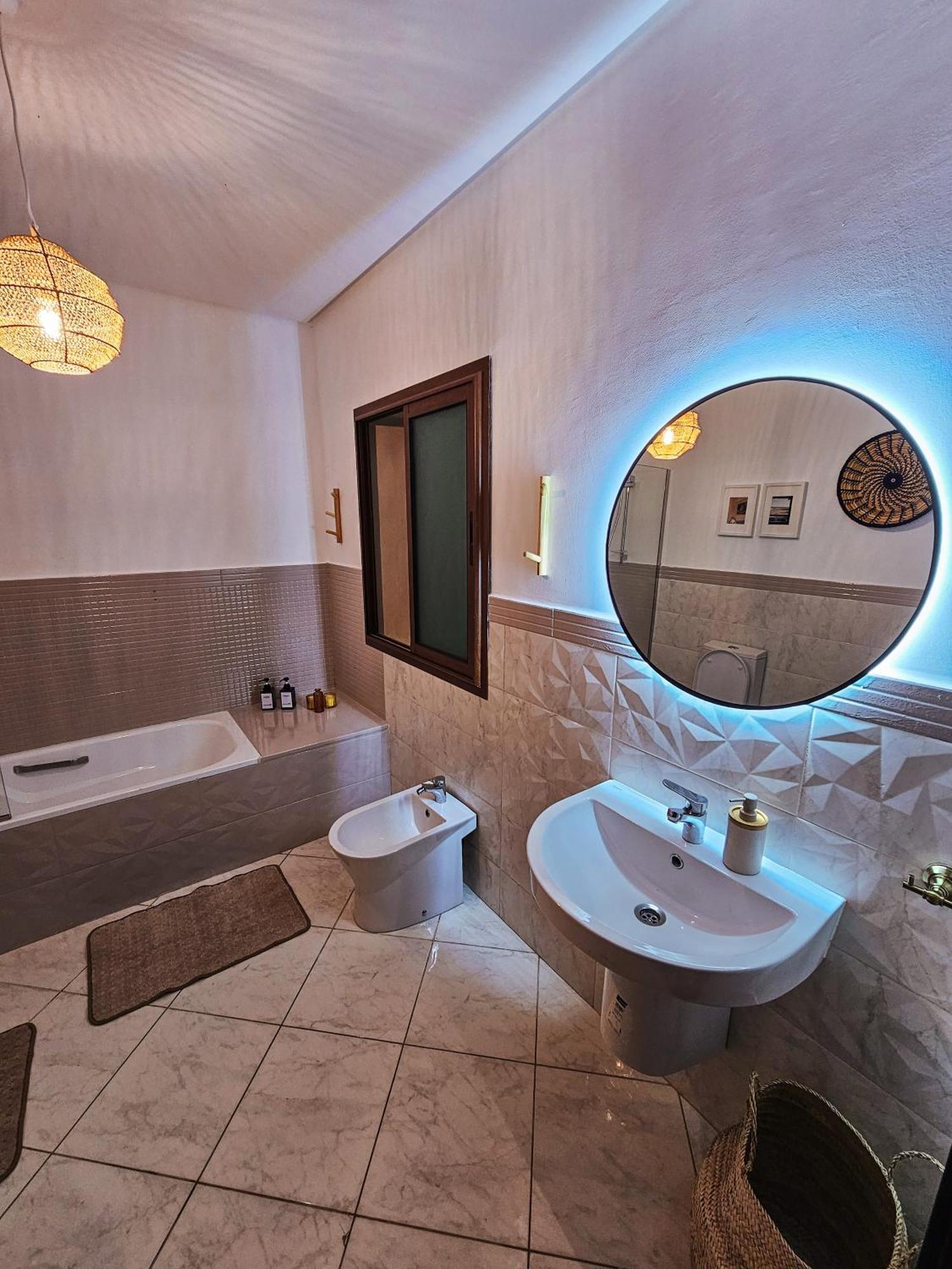 Marina - 2 Floor Luxury Penthouse With Terrace - Fantastic Location Apartamento Tánger