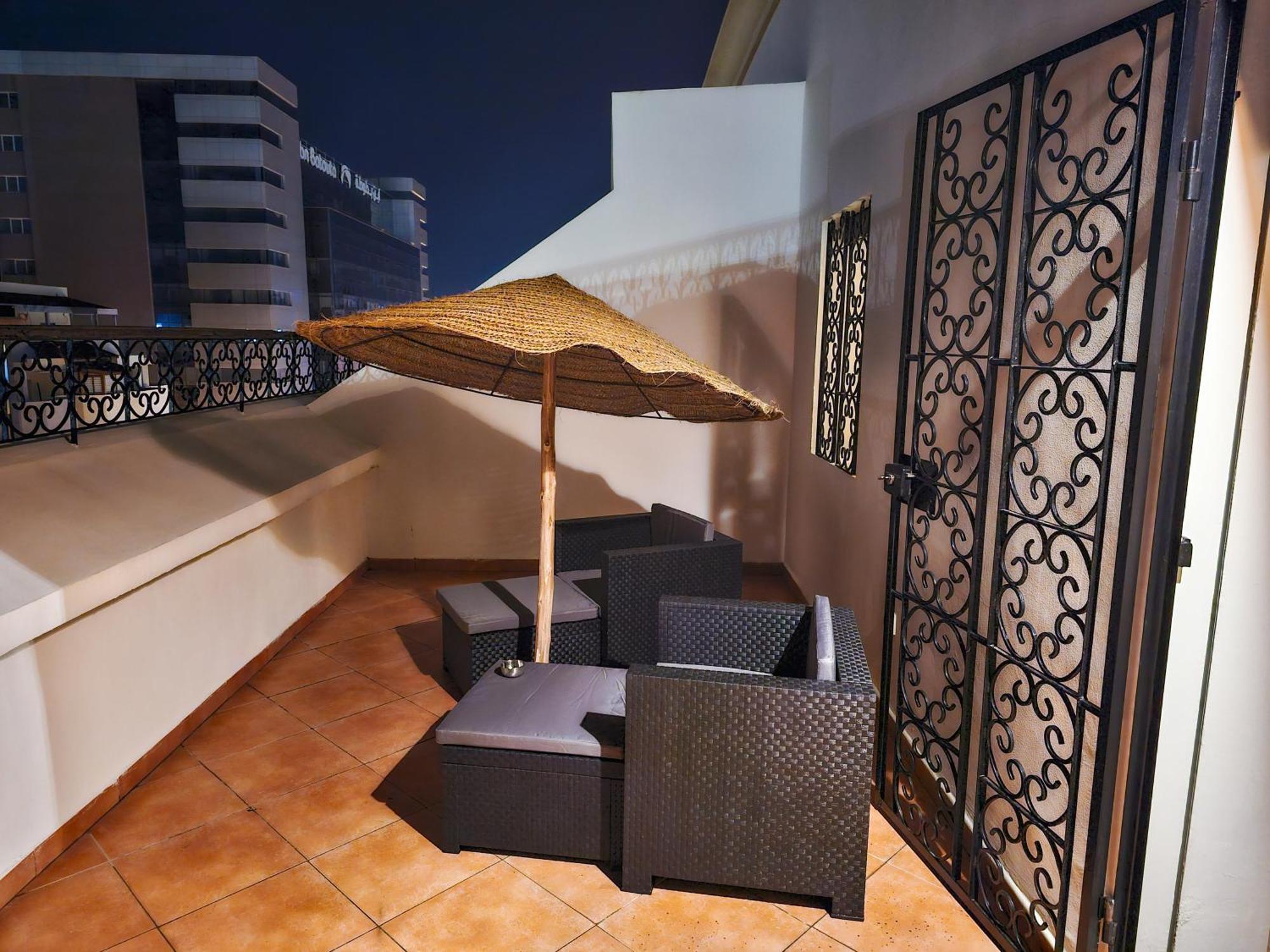 Marina - 2 Floor Luxury Penthouse With Terrace - Fantastic Location Apartamento *